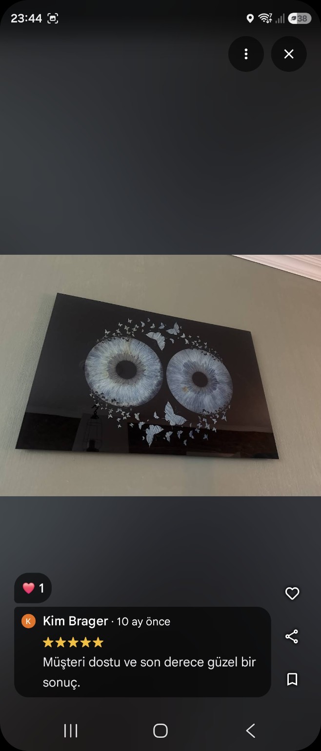 Iris-kunstwerk op de klantfoto van Kim Brager